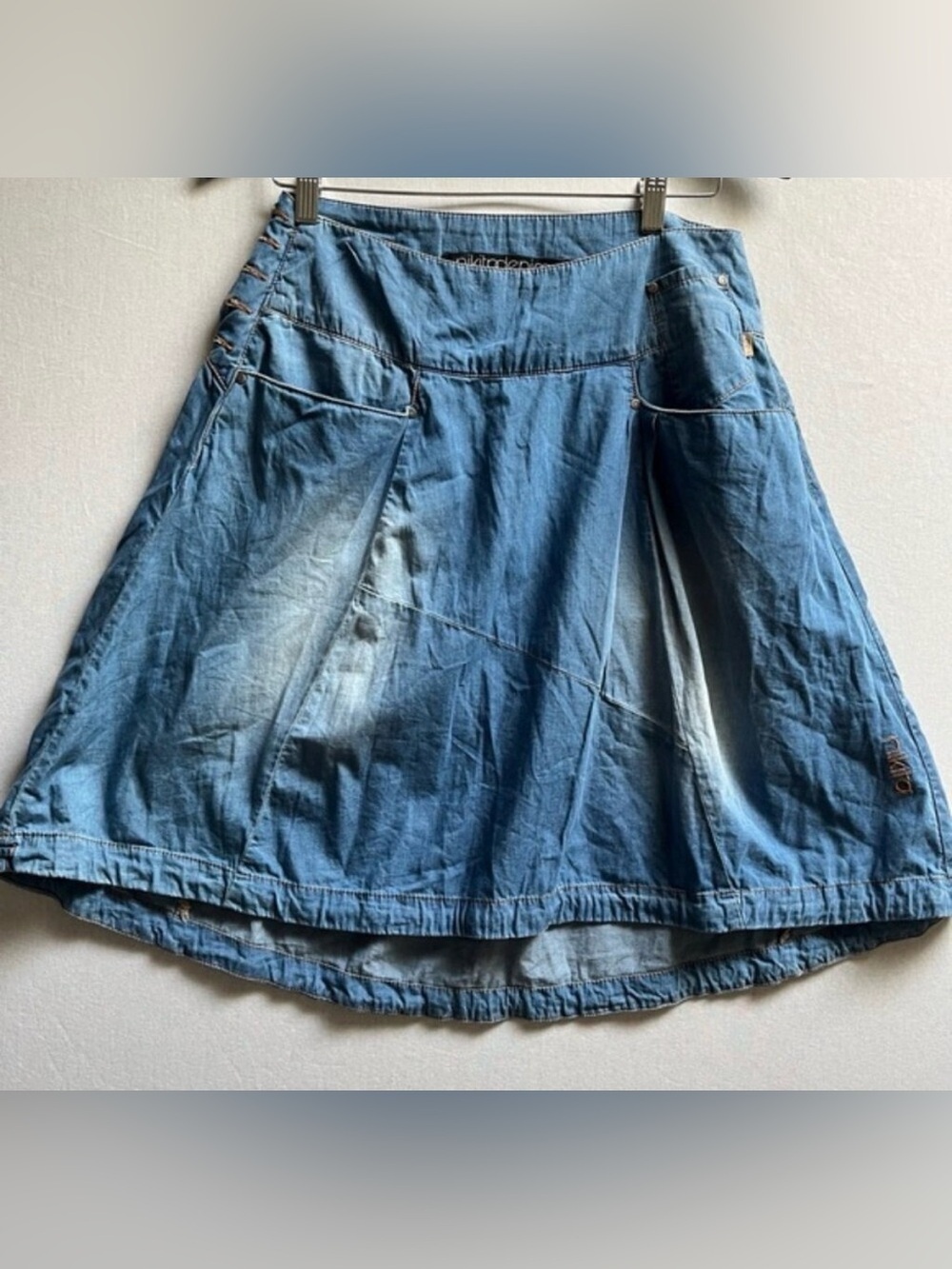 Nikita Blue Denim A-Line Skirt Side Button Casual Mini Sz 31